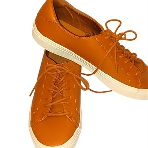 Universal Thread Lace Up Shoes